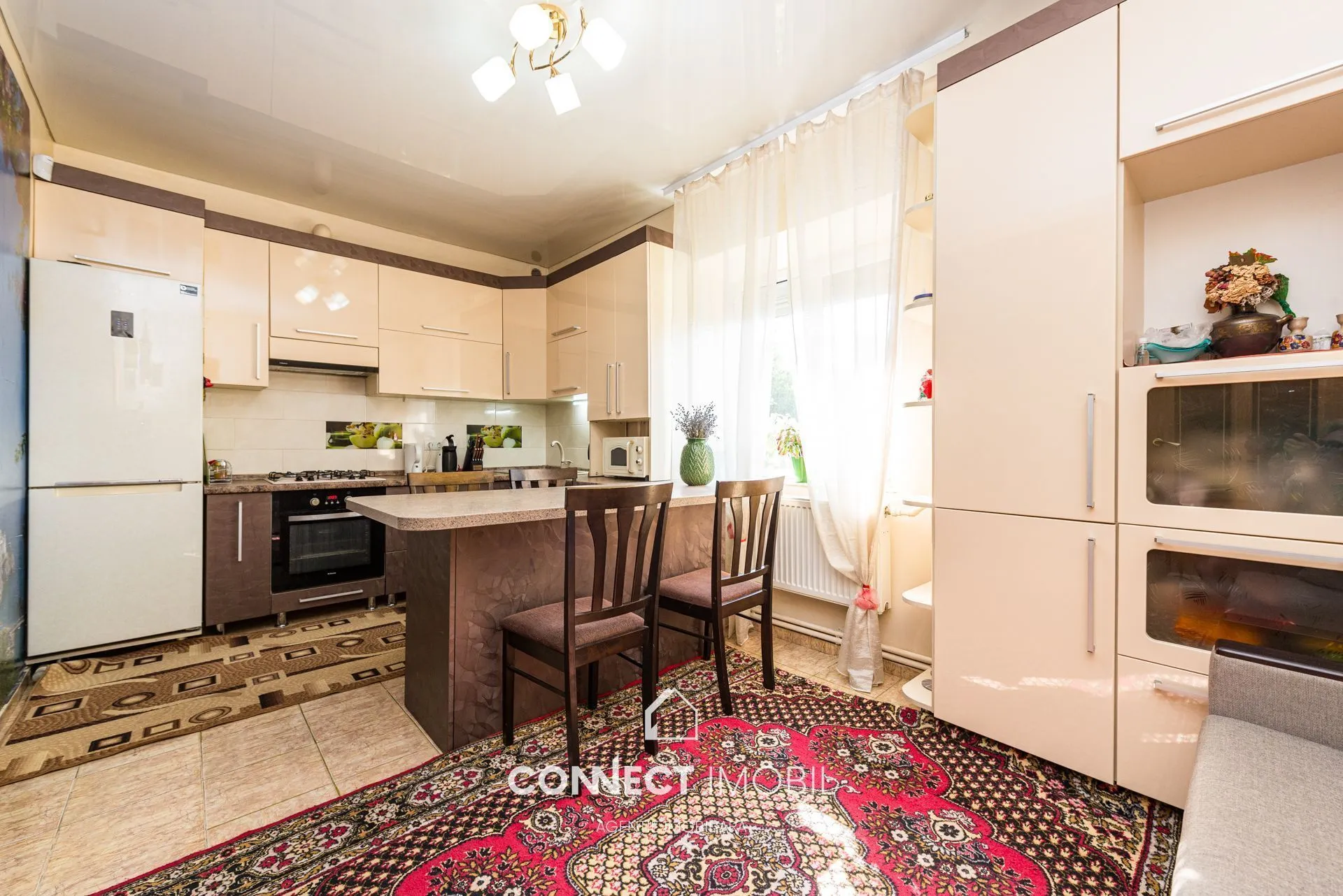 2-etaje casă, 150 m² — Imagine 2