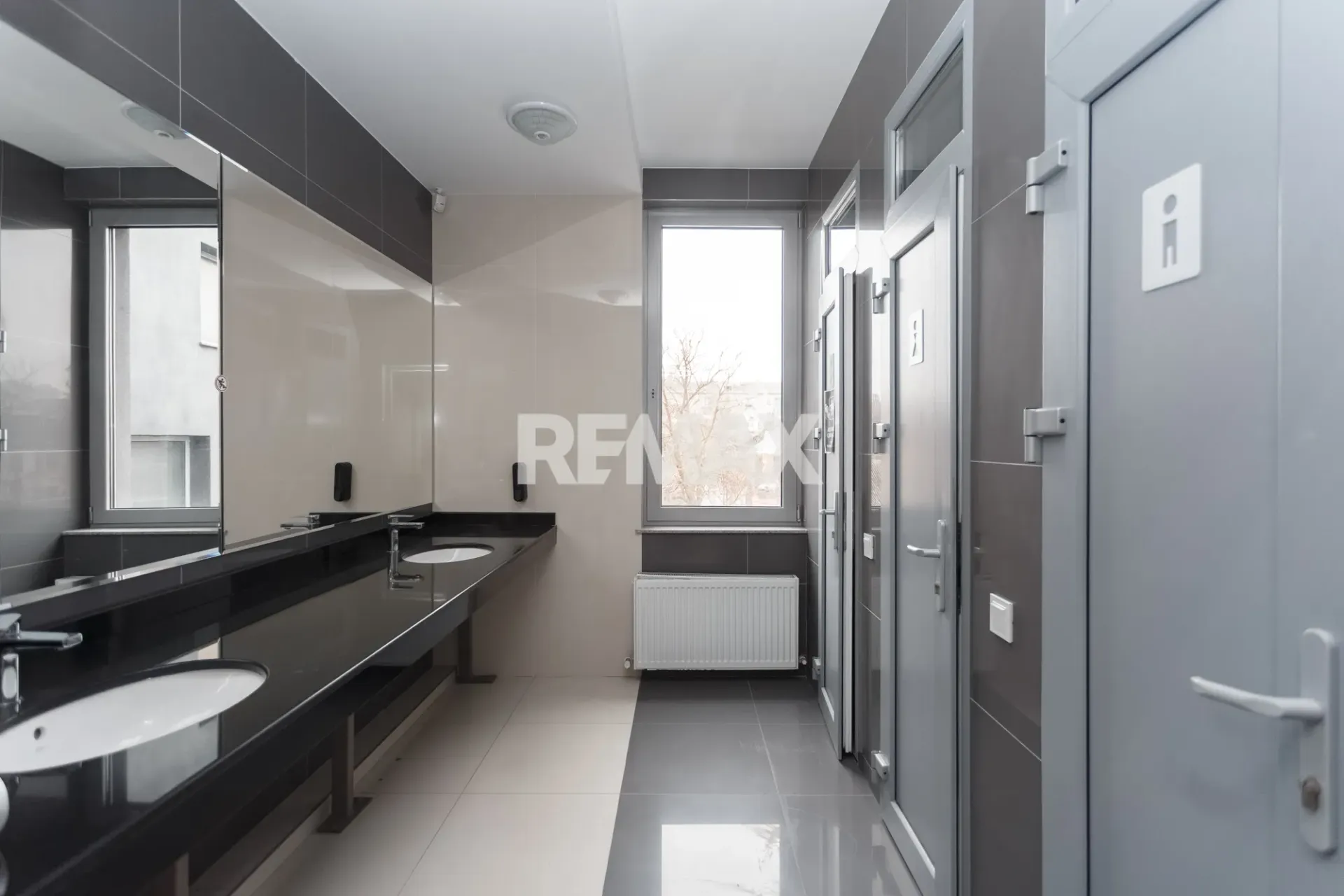 1-bedroom office, 430 m² — Image 3