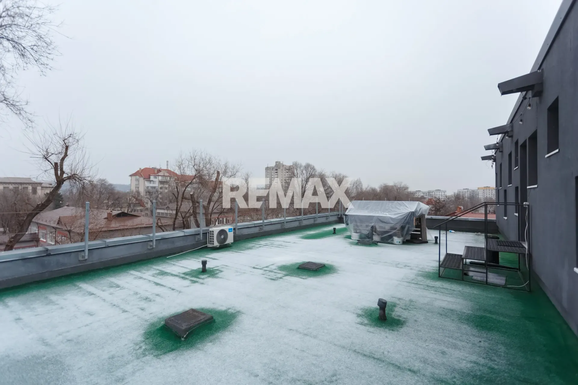 1-bedroom office, 430 m² — Image 5