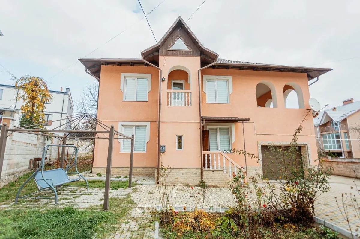 2-floor house, 150 m² — Image 1