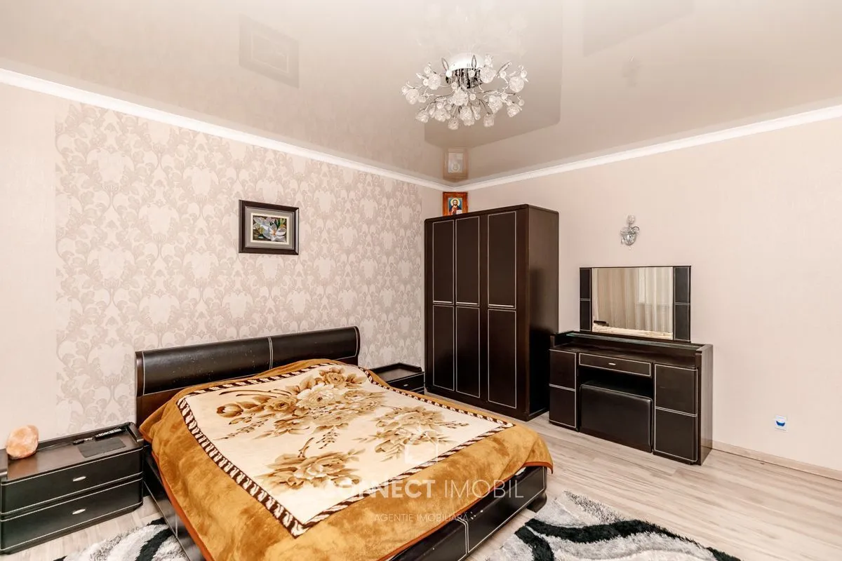 2-floor house, 210 m² — Image 4