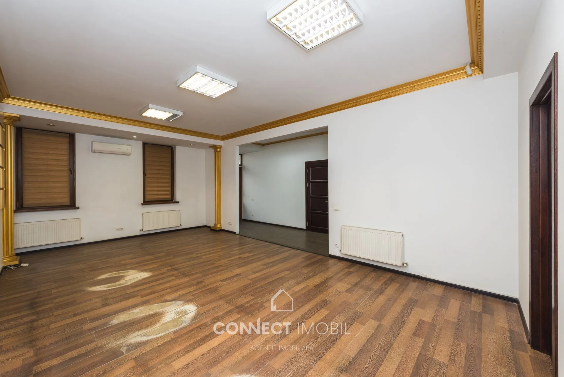 Free-purpose property, 600 m² — Image 1