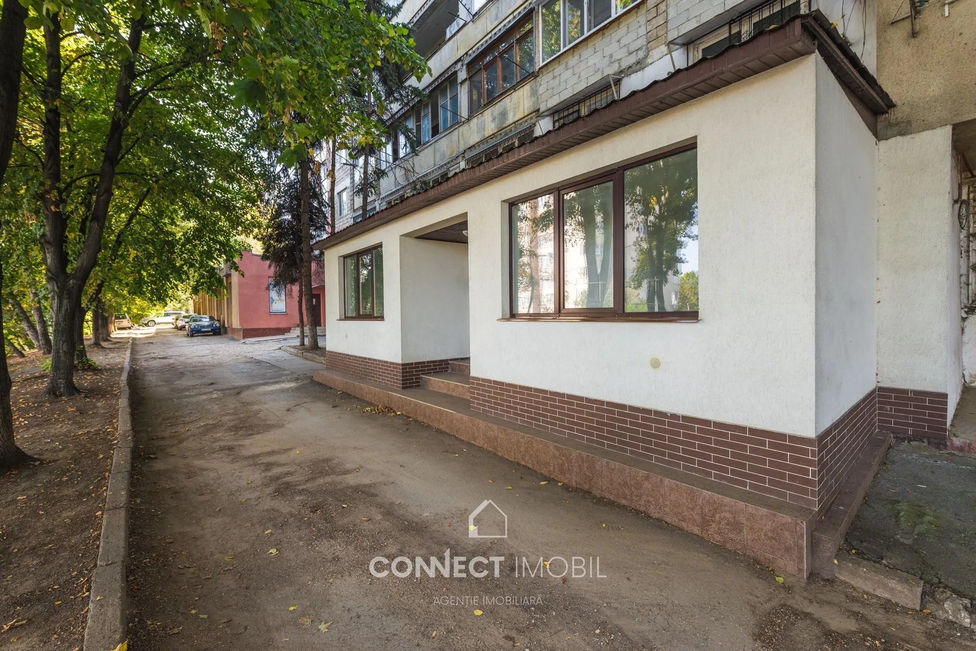 Free-purpose property, 100 m² — Image 4