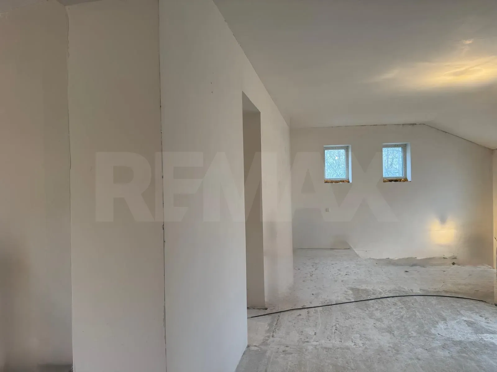 3-floor house, 212.7 m² — Image 3