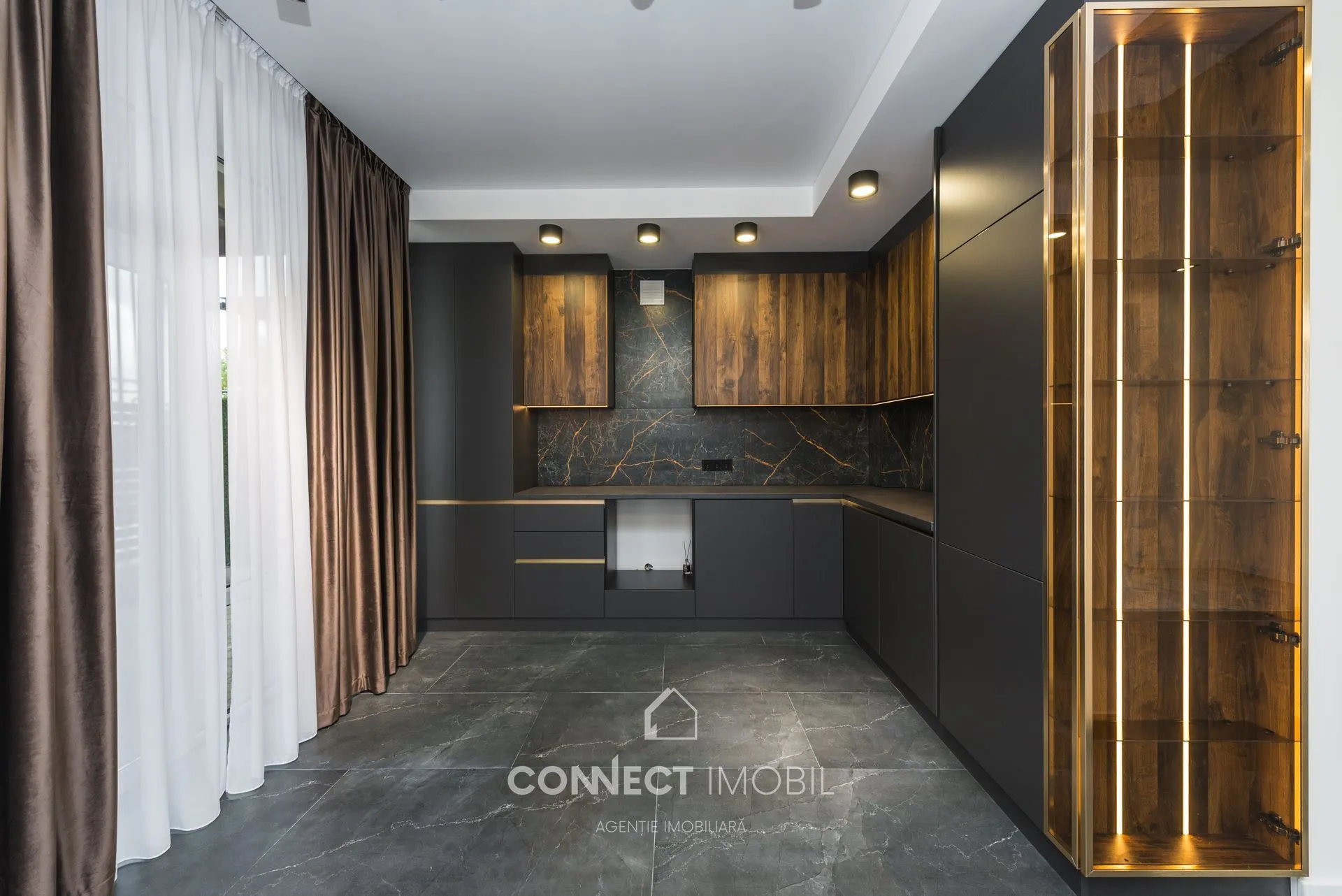 3-etaje casă, 210 m² — Imagine 2