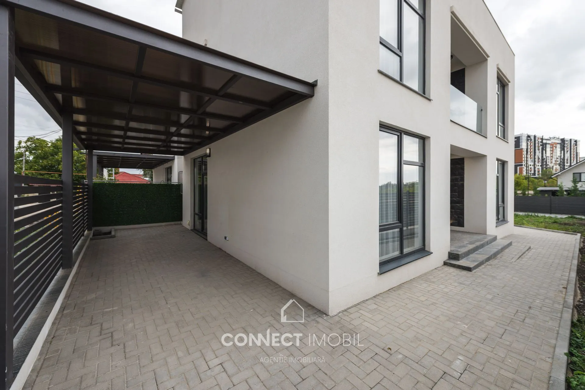 3-etaje casă, 210 m² — Imagine 1