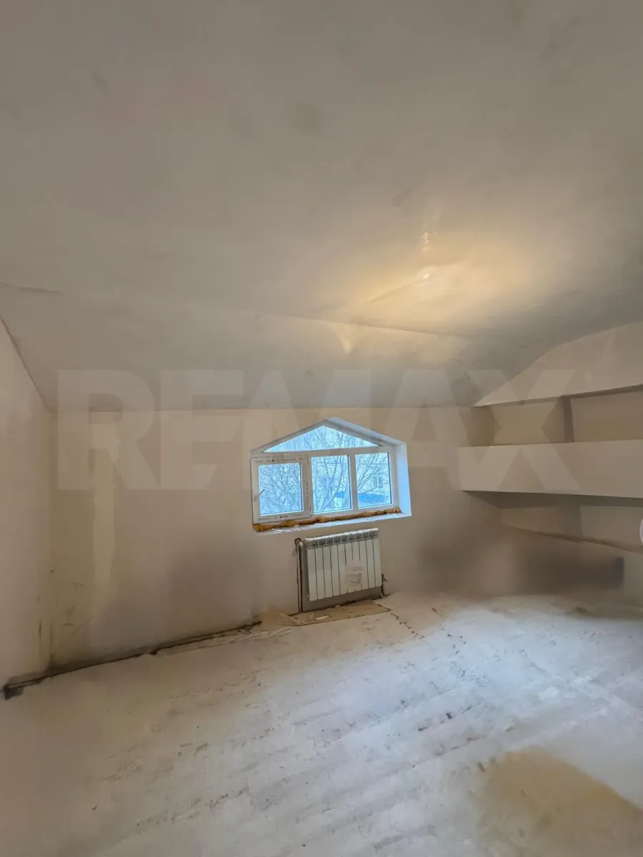 3-floor house, 212.7 m² — Image 9