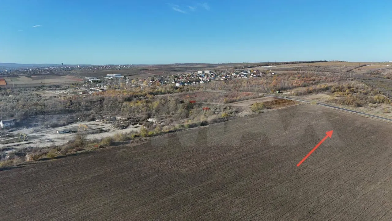 Commercial Land, 77 ares — Image 4