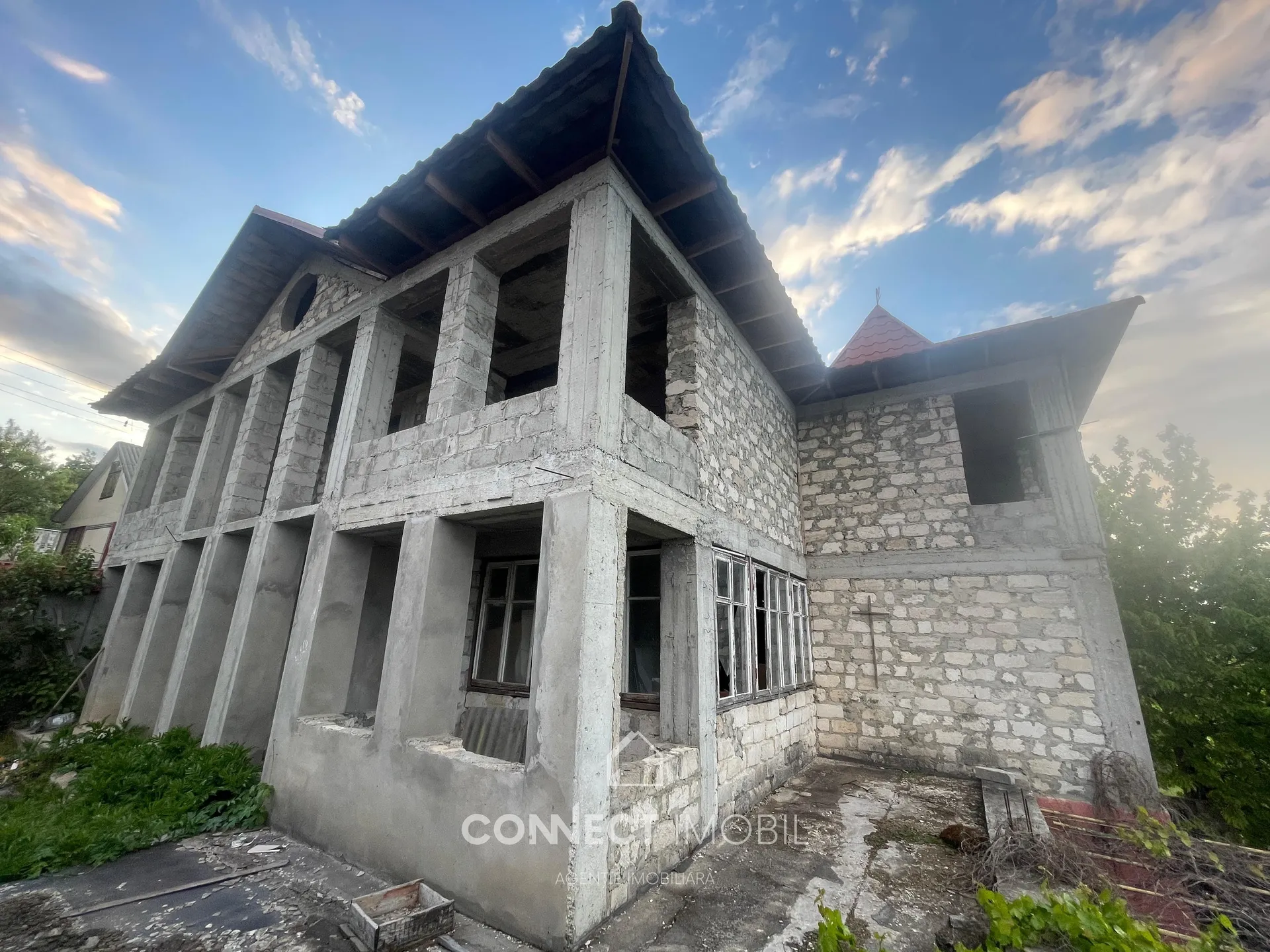 4-etaje casă, 440 m² — Imagine 1