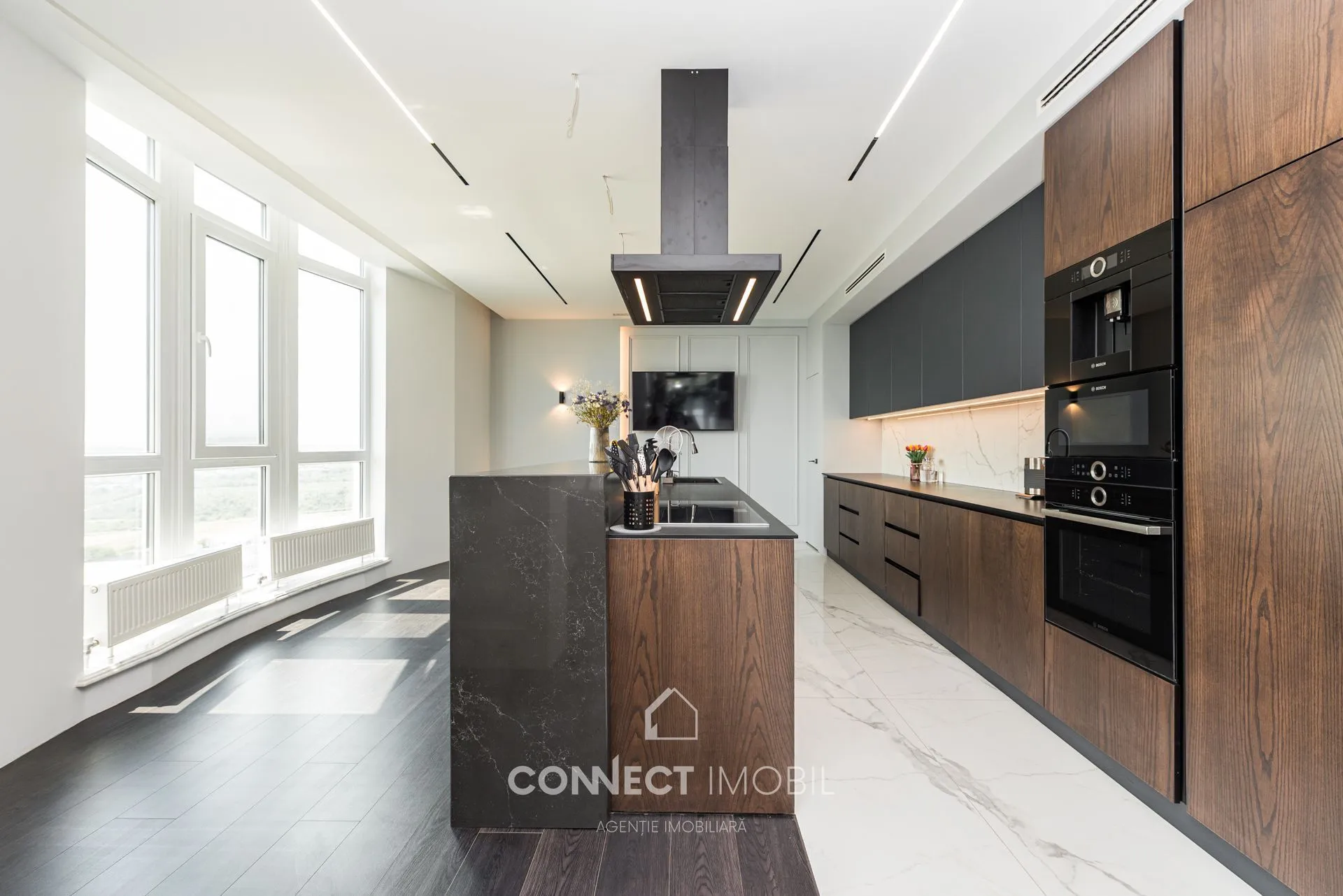 5-bedroom apartment, 352 m² — Image 2