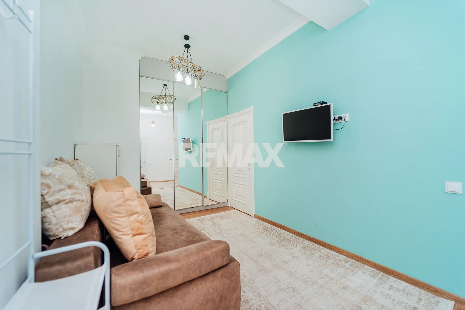 2-bedroom apartment, 61.7 m² — Image 11