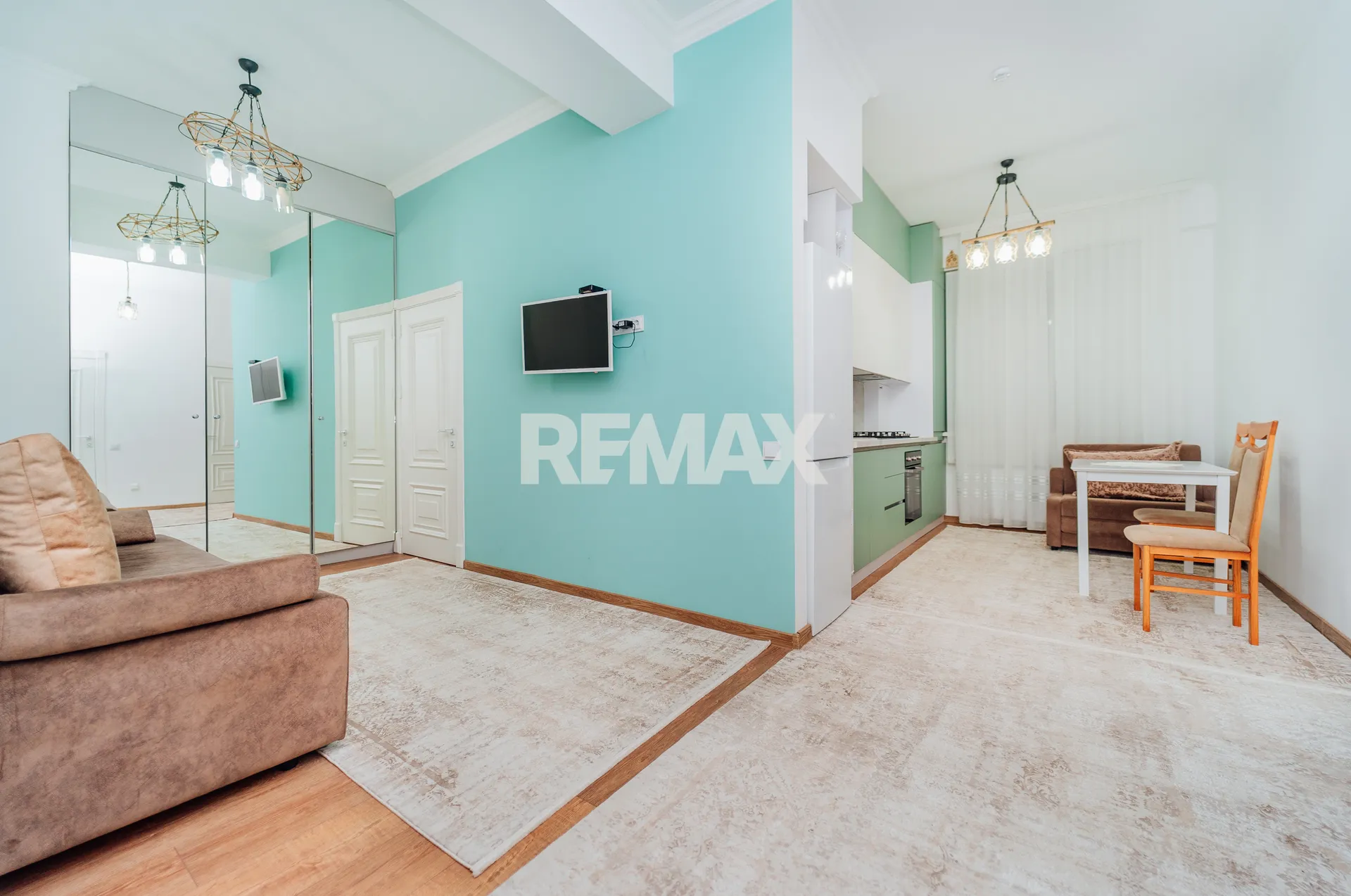 2-bedroom apartment, 61.7 m² — Image 1