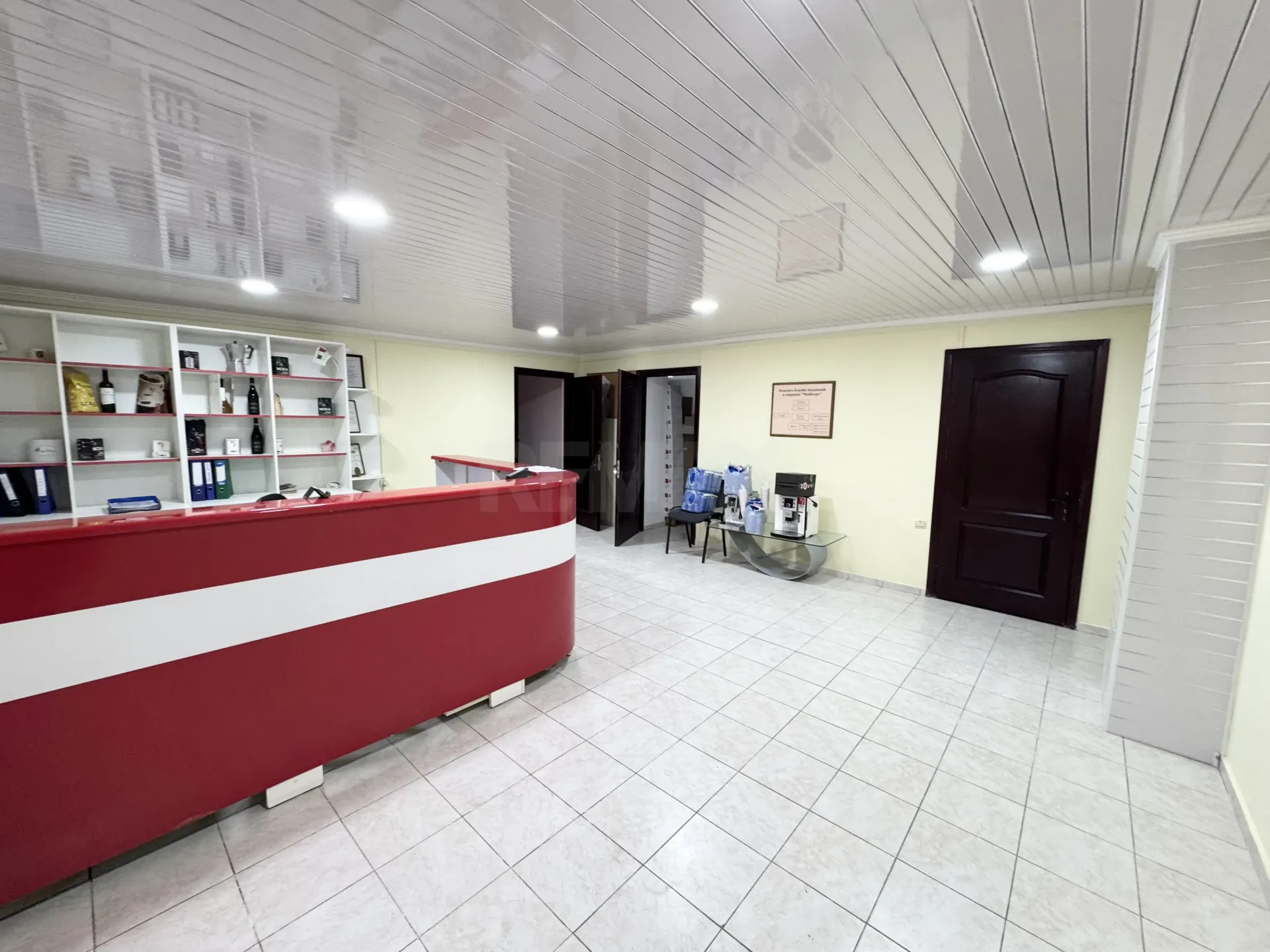 Free-purpose property, 184 m² — Image 4