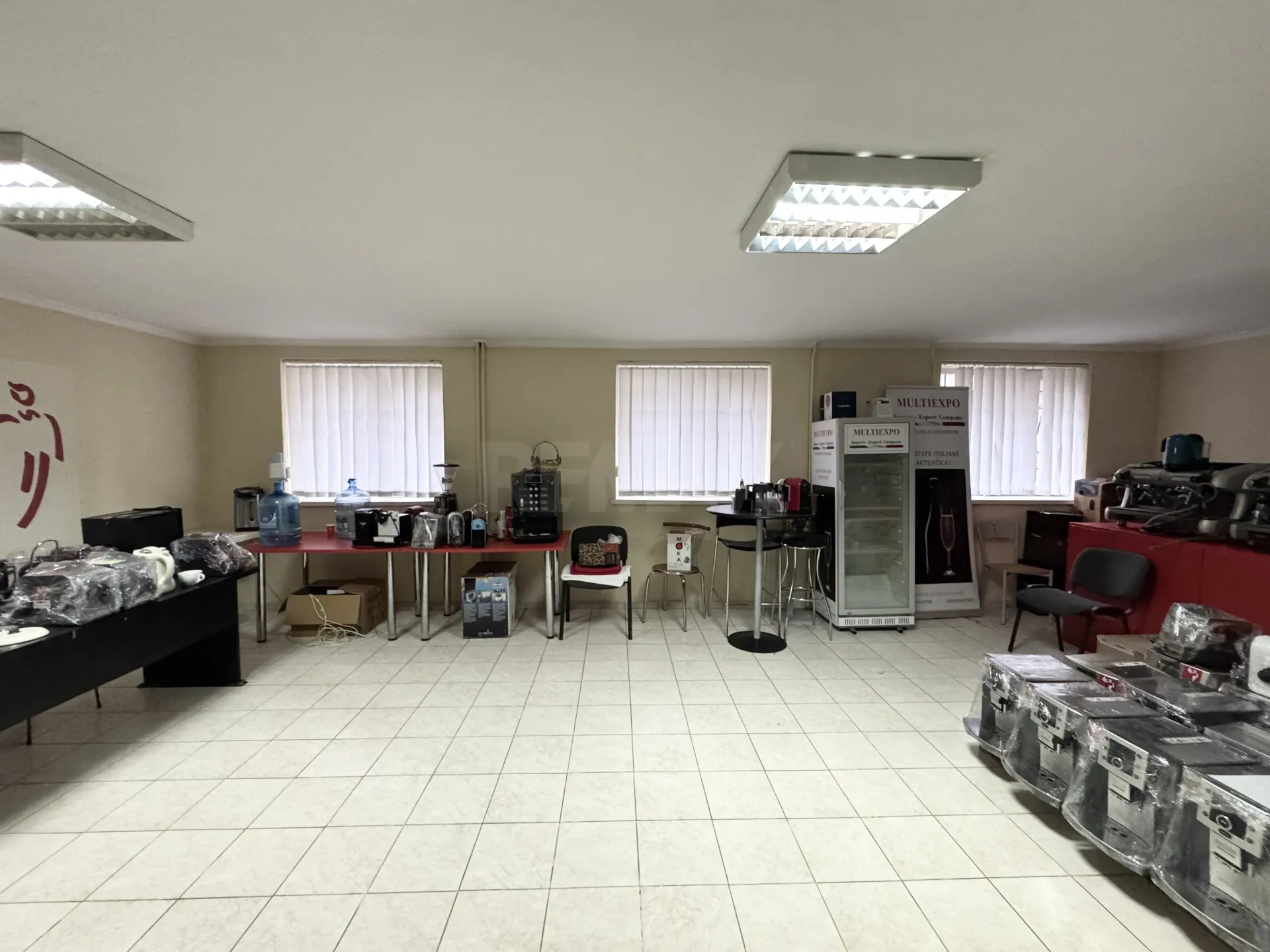 Free-purpose property, 184 m² — Image 8