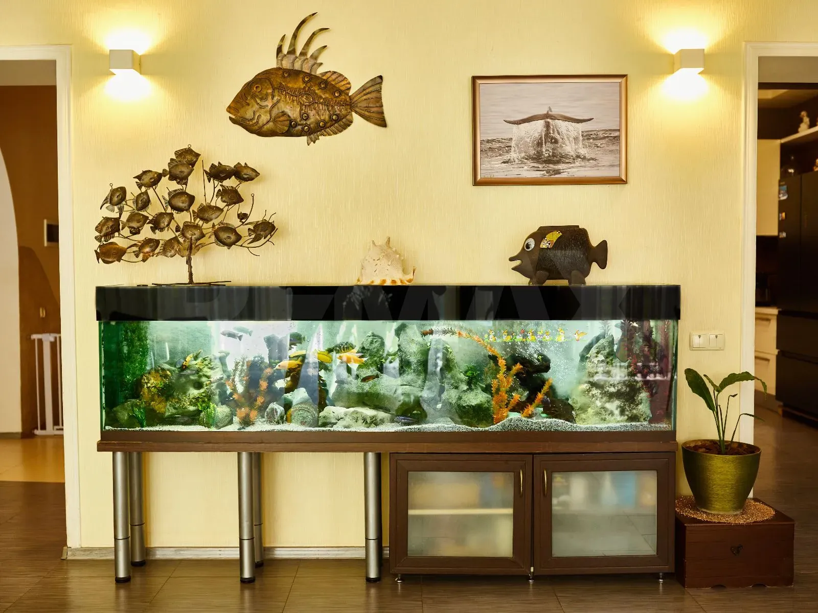 3-floor house, 380 m² — Image 16