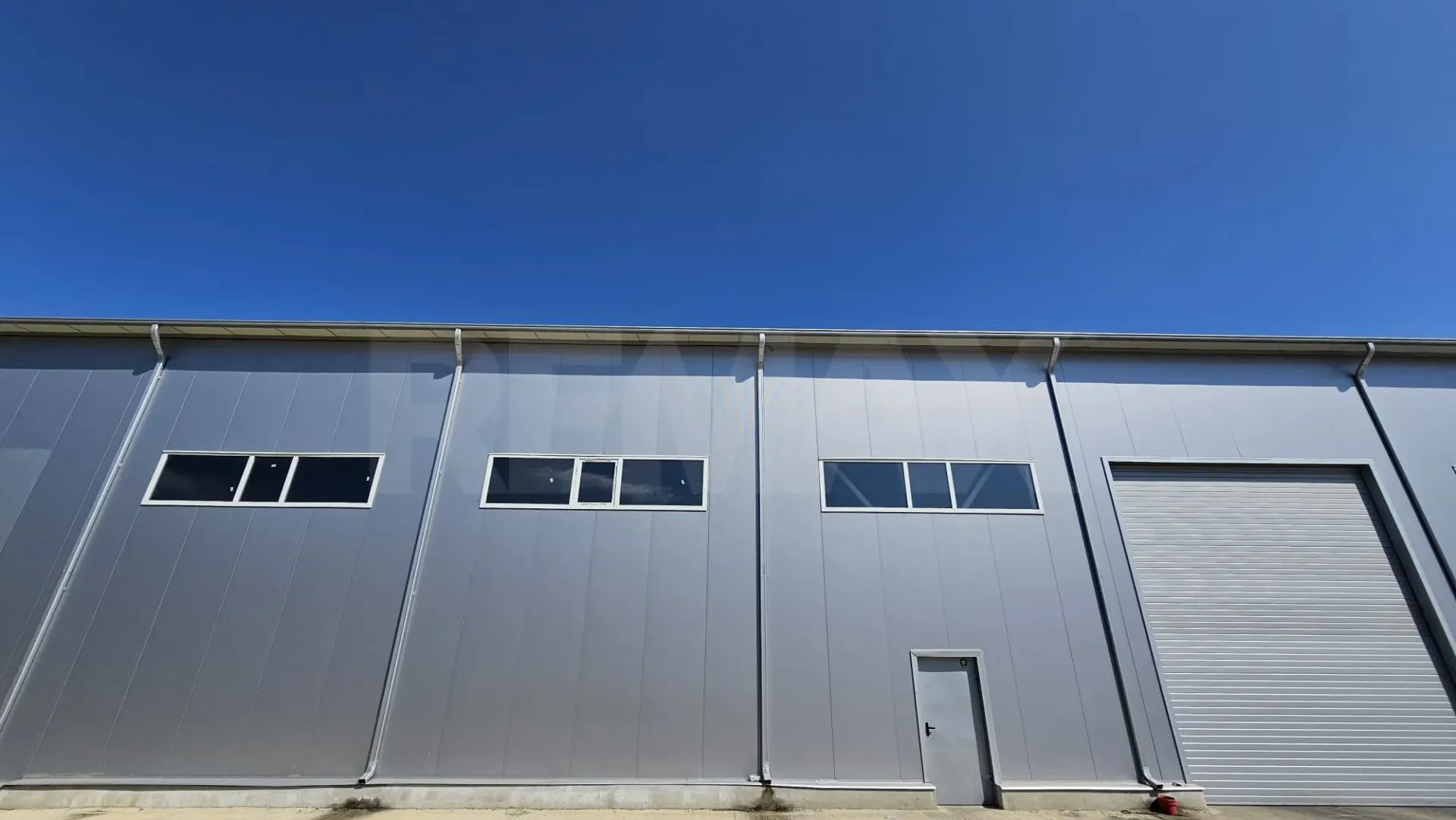 Warehouse, 3 025 m² — Image 2