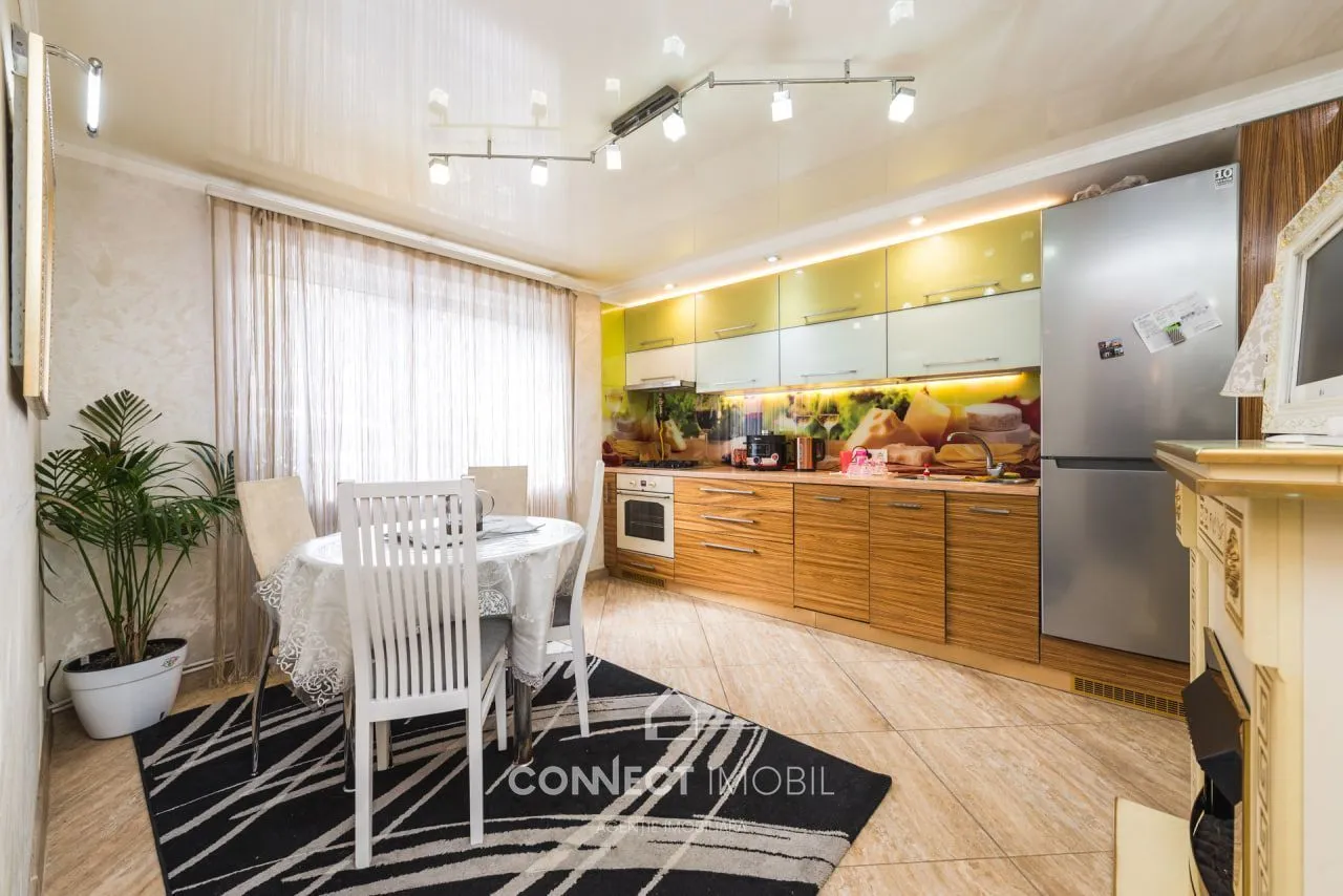 2-etaje casă, 90 m² — Imagine 2