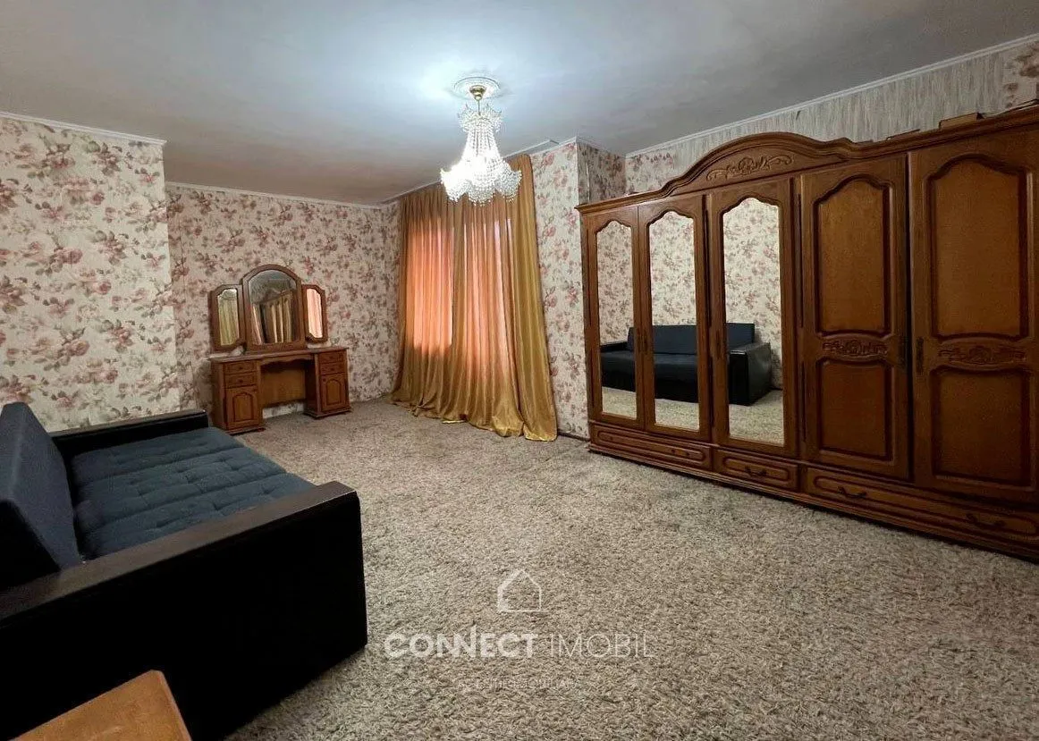 3-floor house, 300 m² — Image 4