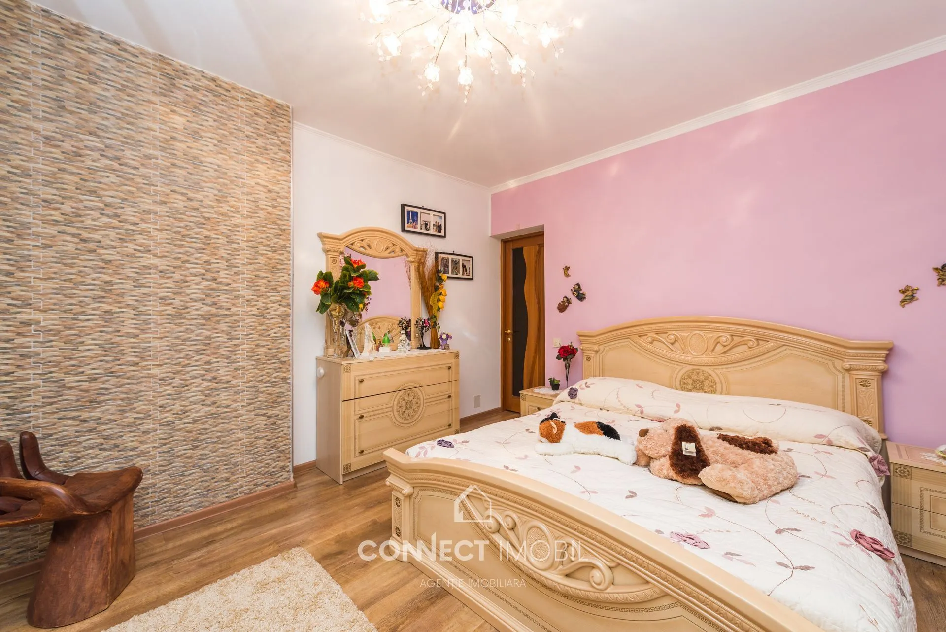 2-etaje casă, 250 m² — Imagine 4