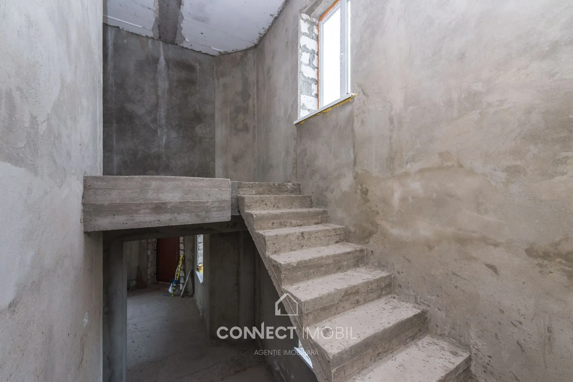 2-floor house, 220 m² — Image 4