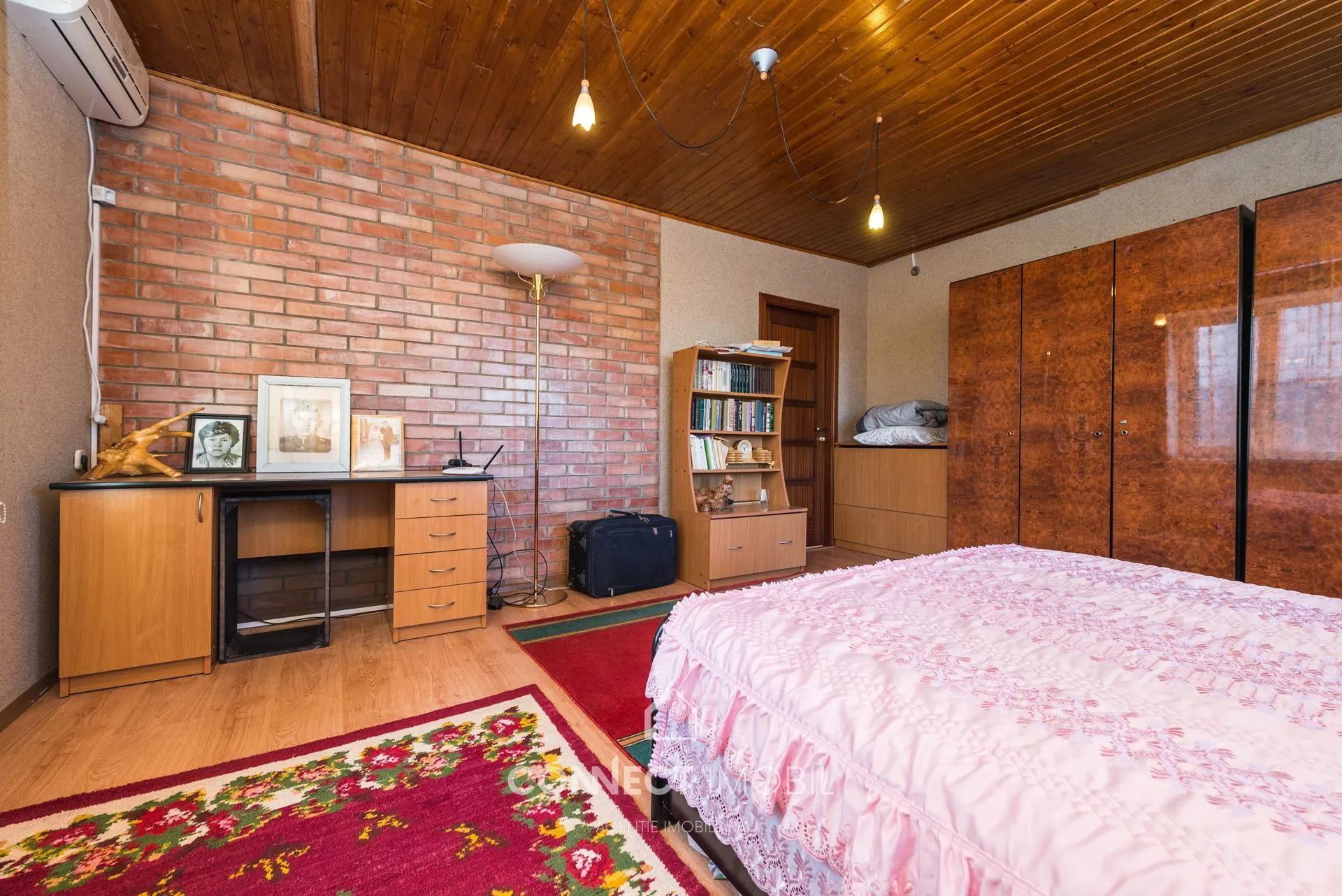 2-etaje casă, 230 m² — Imagine 4