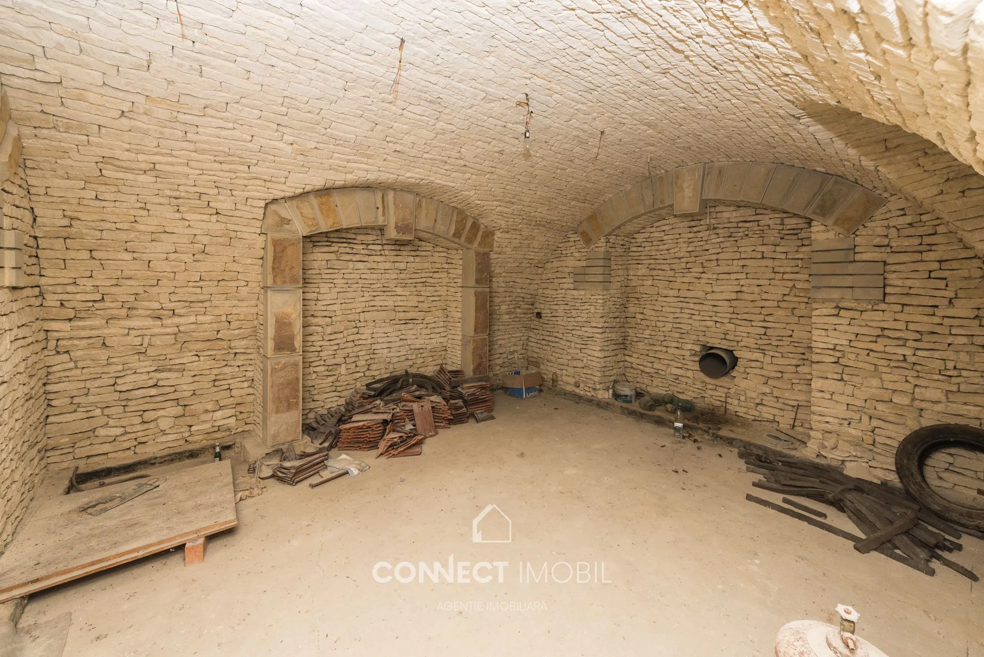 2-etaje casă, 500 m² — Imagine 4