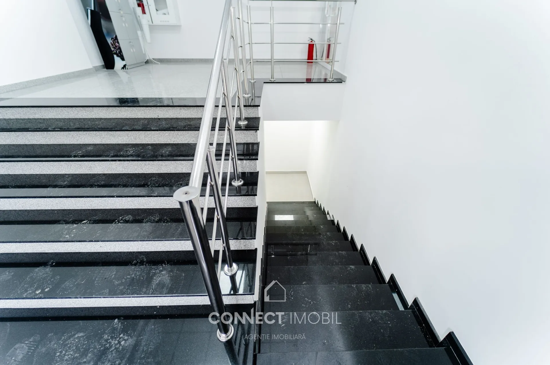 Free-purpose property, 180 m² — Image 4