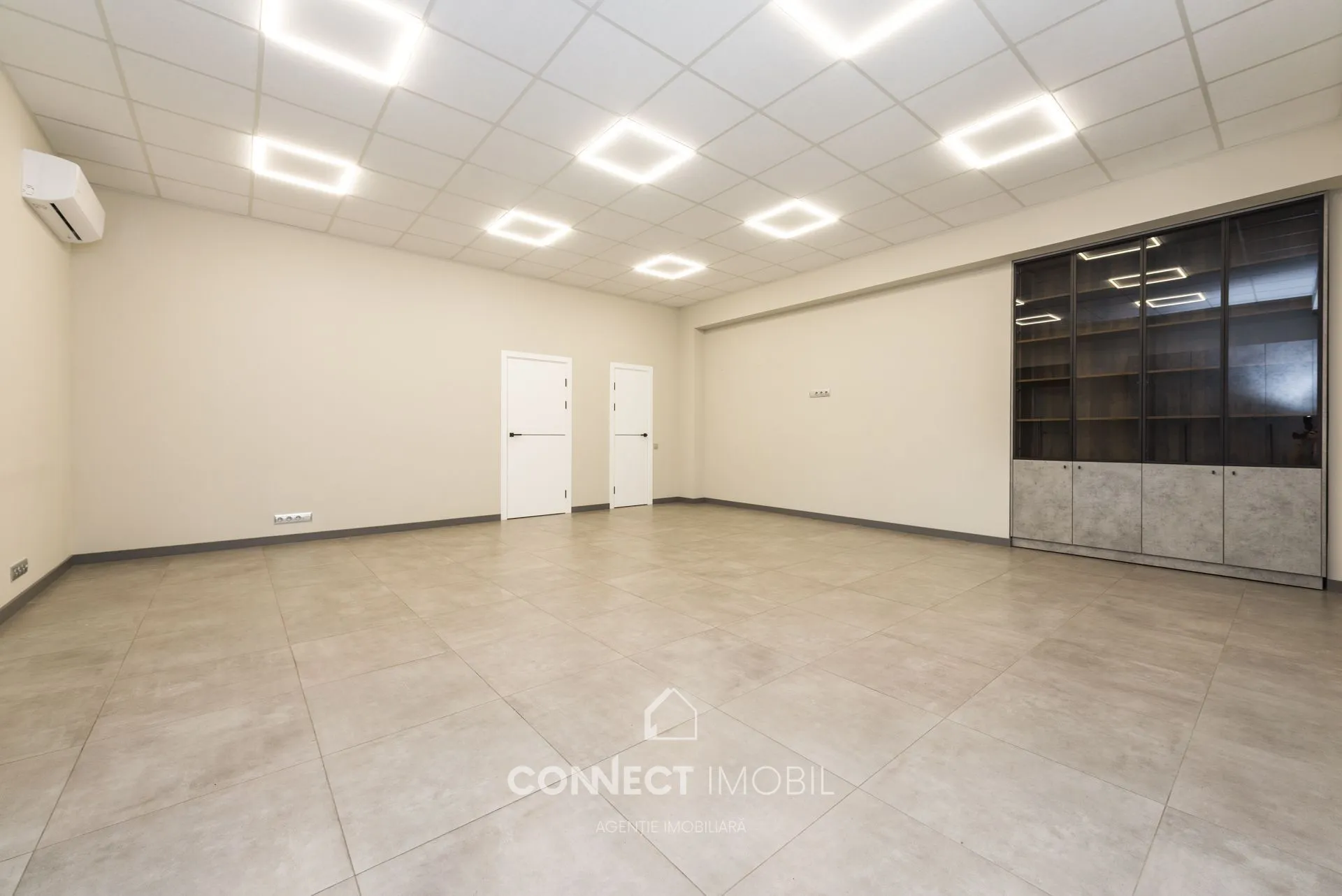 Free-purpose property, 100 m² — Image 1