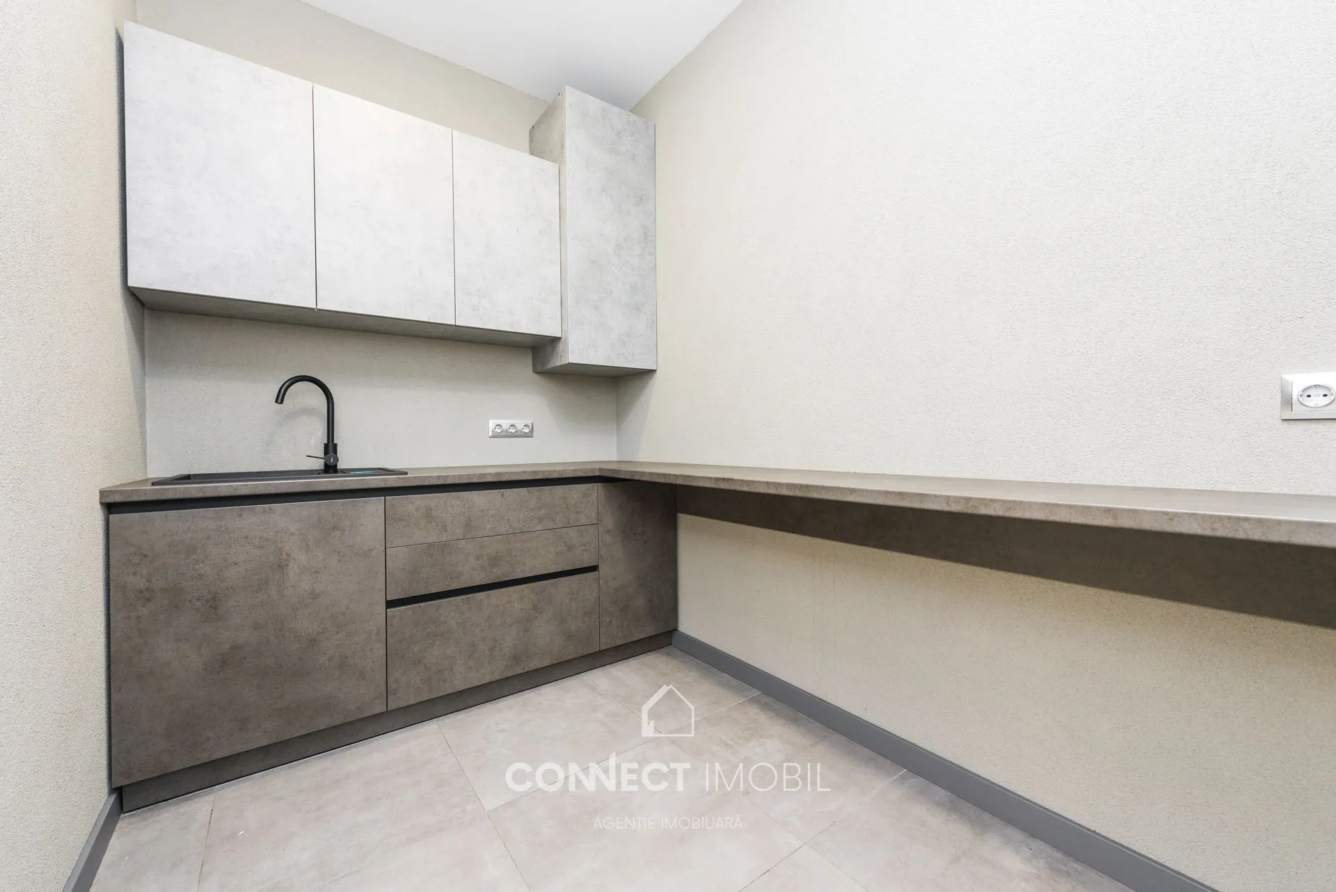 Free-purpose property, 100 m² — Image 2