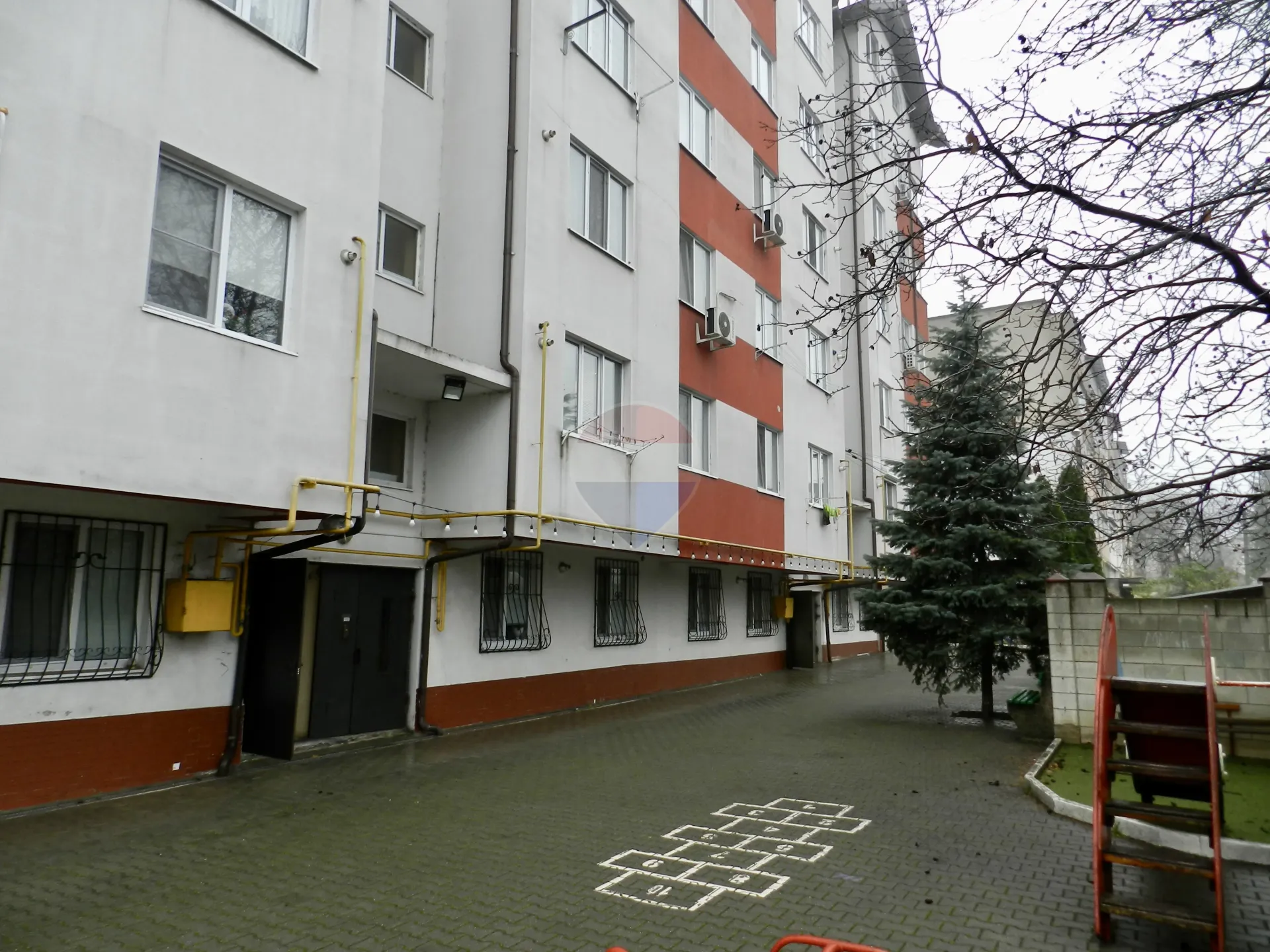 2-bedroom apartment, 79 m² — Image 15