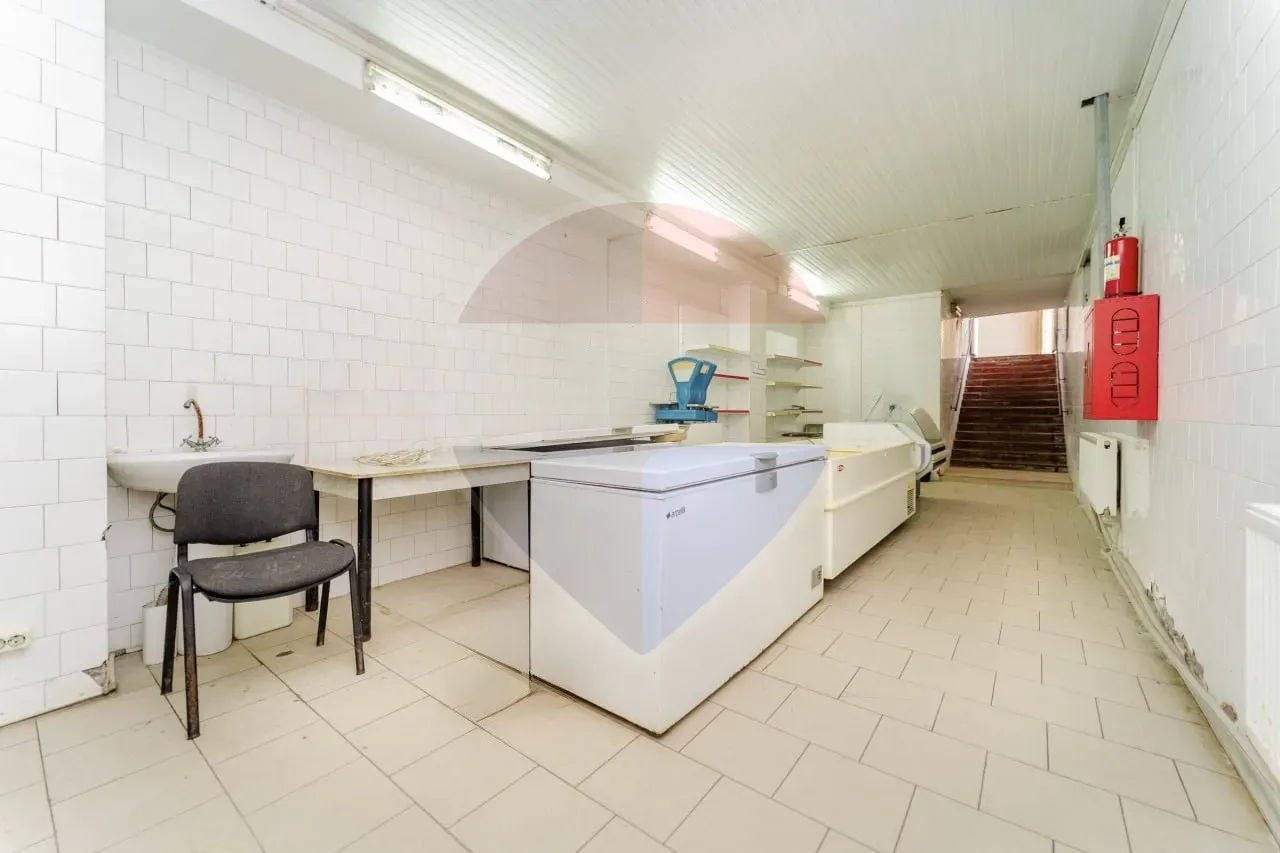 Trade space, 177.3 m² — Image 5