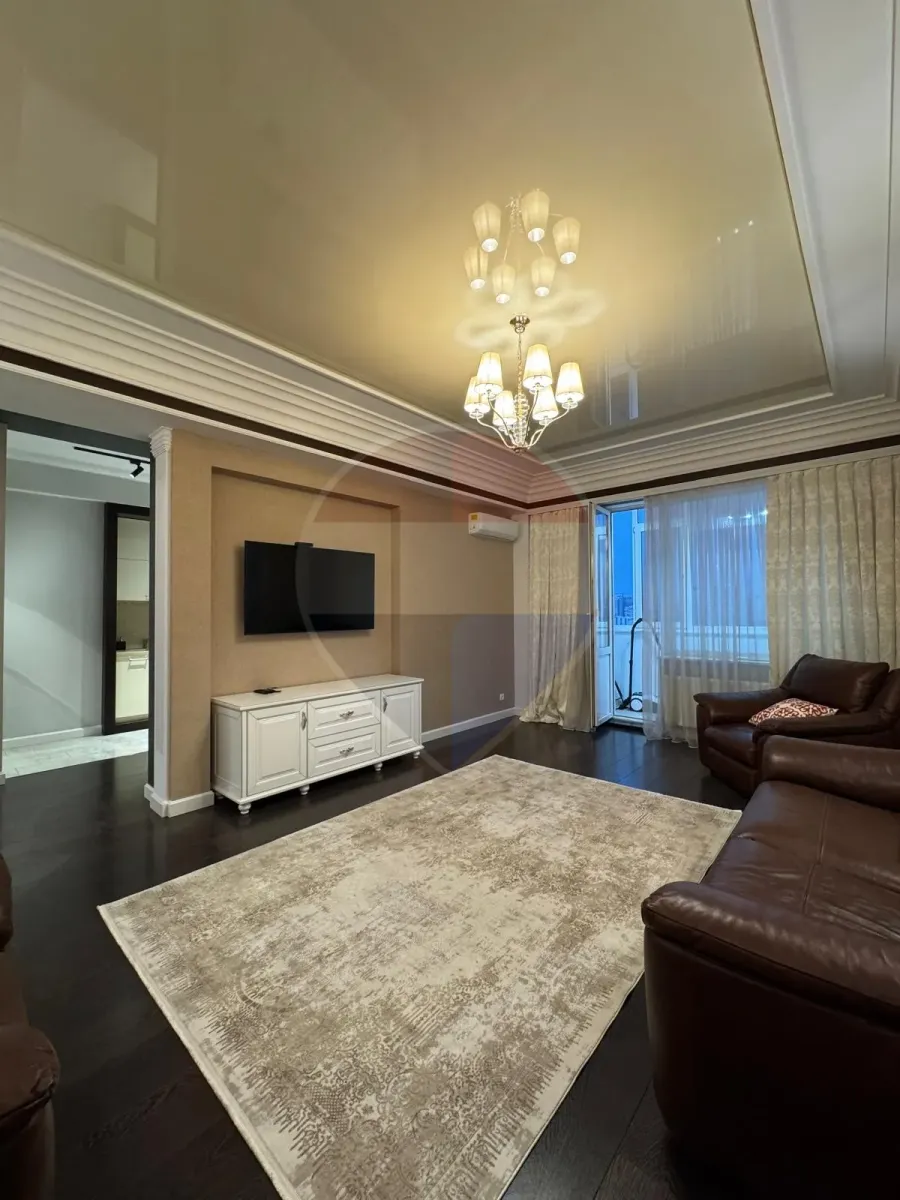 1-bedroom apartment, 101 m² — Image 1