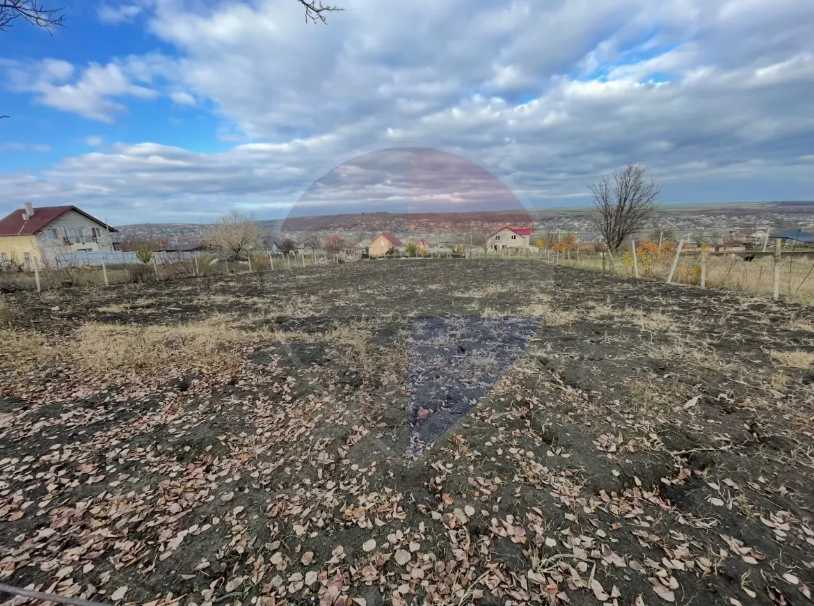 Land, 13 ares — Image 1