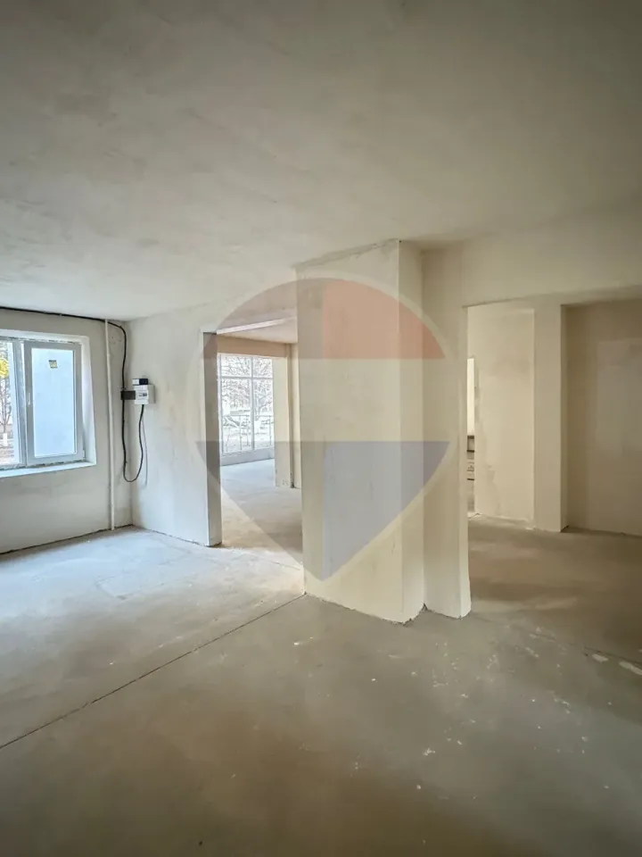 Trade space, 160 m² — Image 12