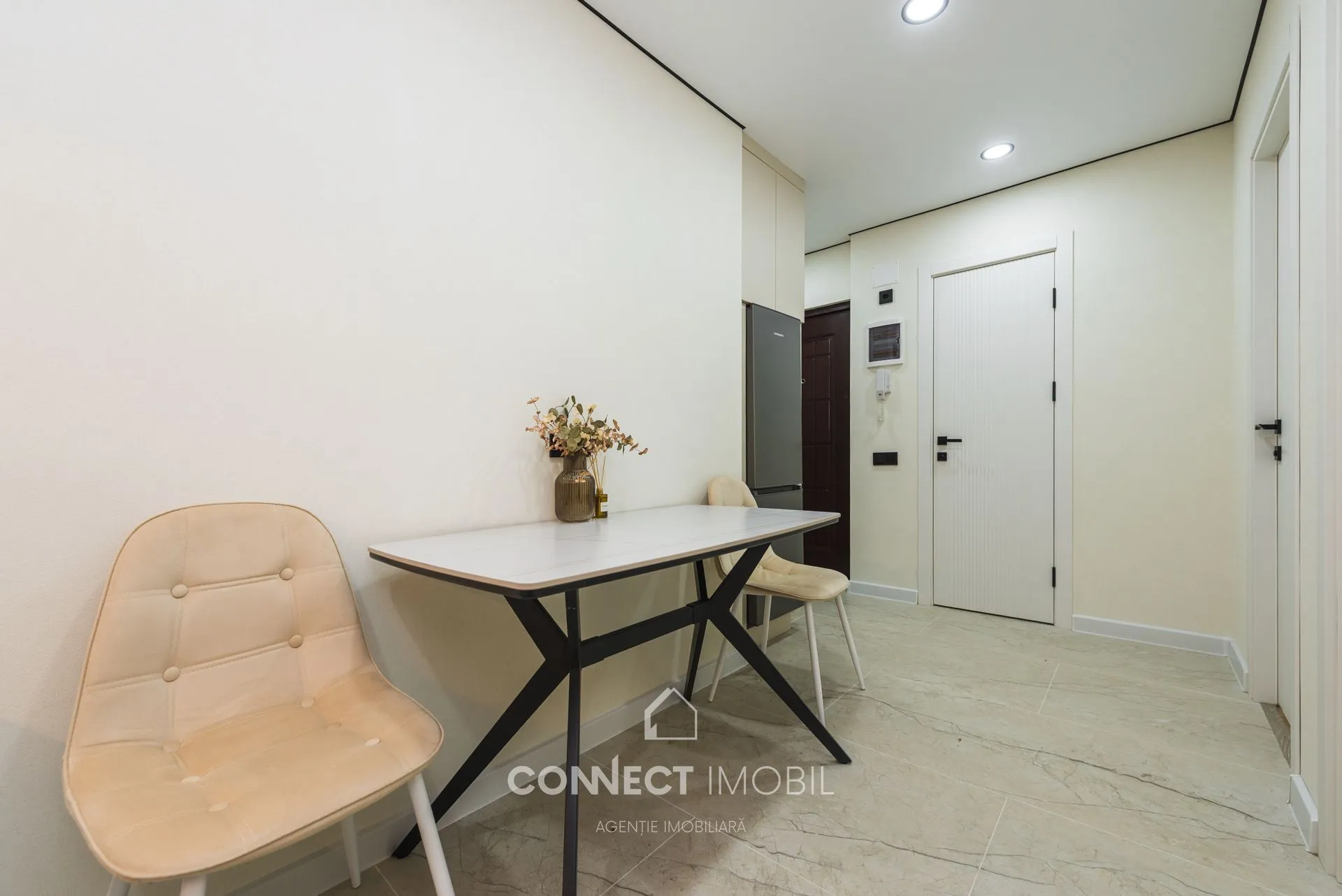 2-bedroom apartment, 38 m² — Image 3