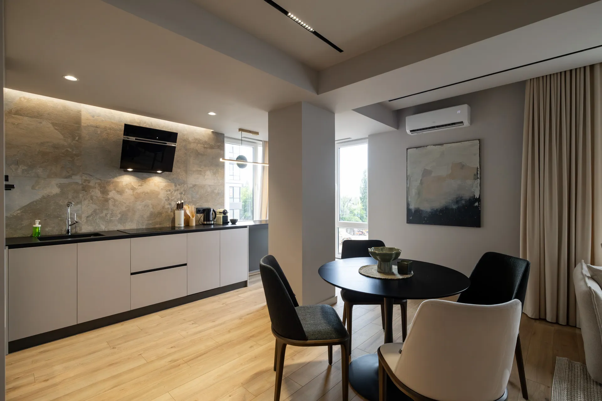1-комнатная квартира, 55 м² — Изображение 2