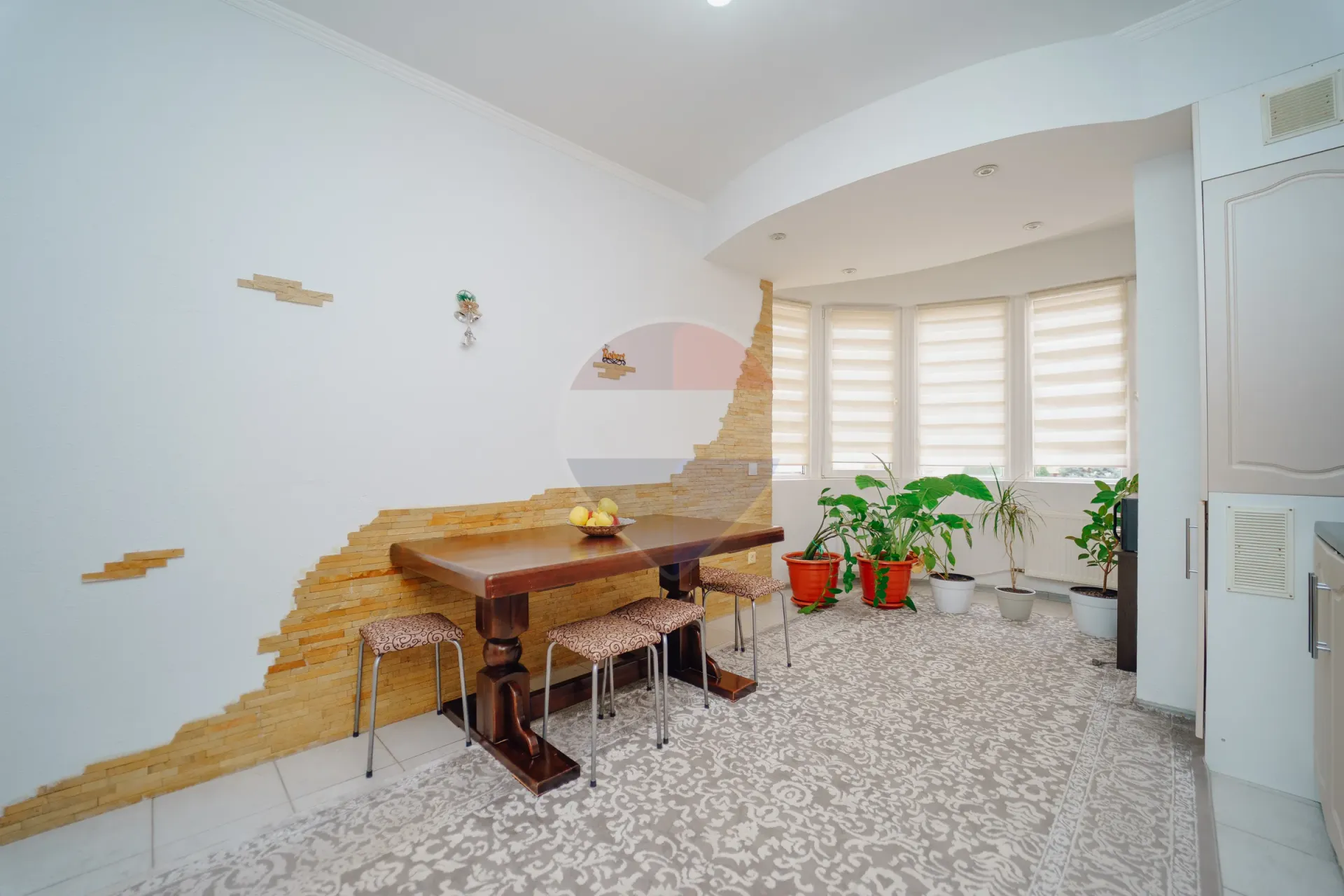 3-bedroom apartment, 91 m² — Image 3