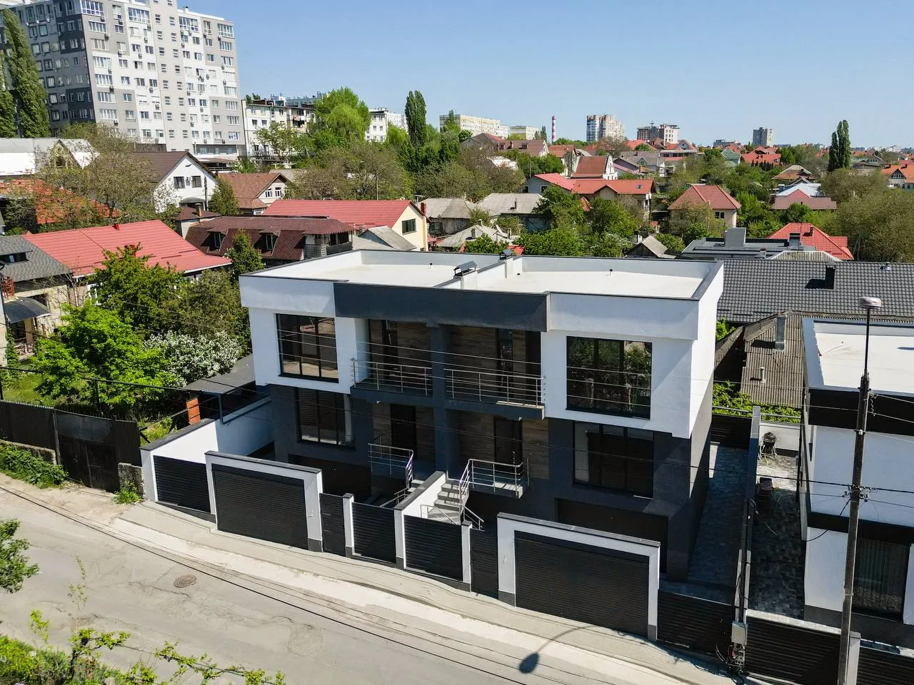 2-этажный дом, 170 м² — Изображение 1