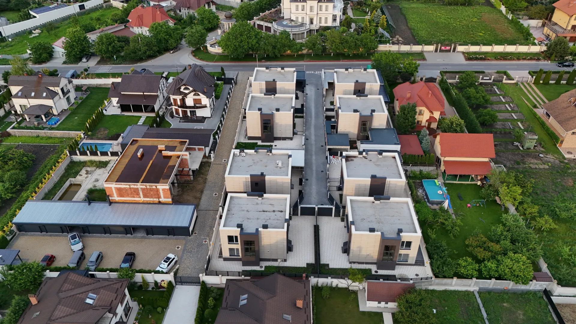 3-этажный дом, 180 м² — Изображение 3