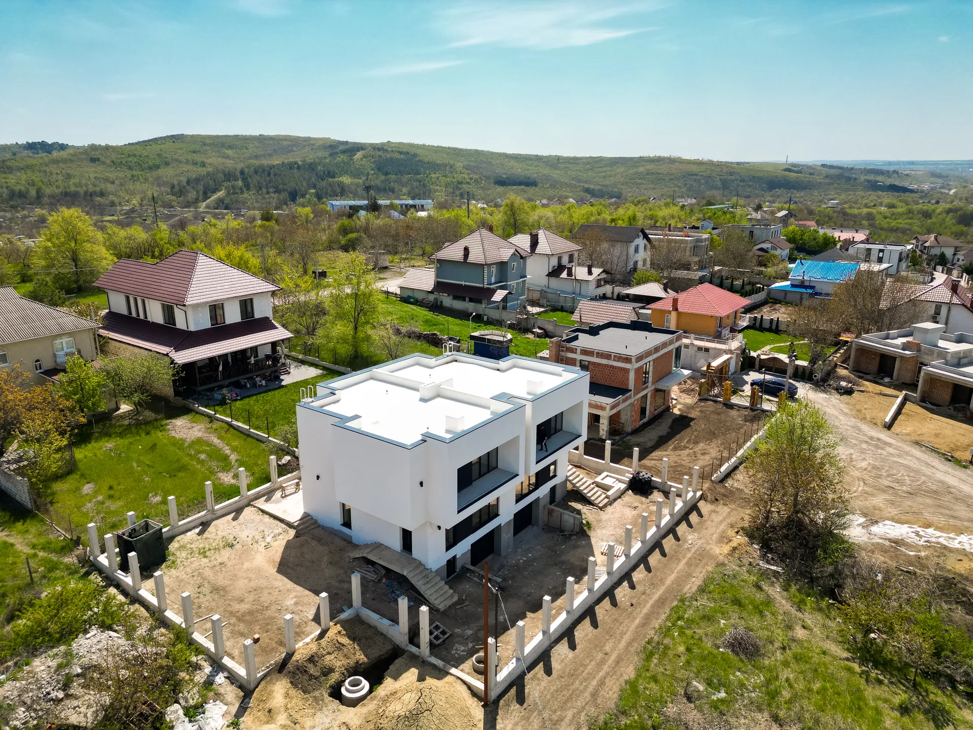 2-etaje casă, 190 m² — Imagine 1