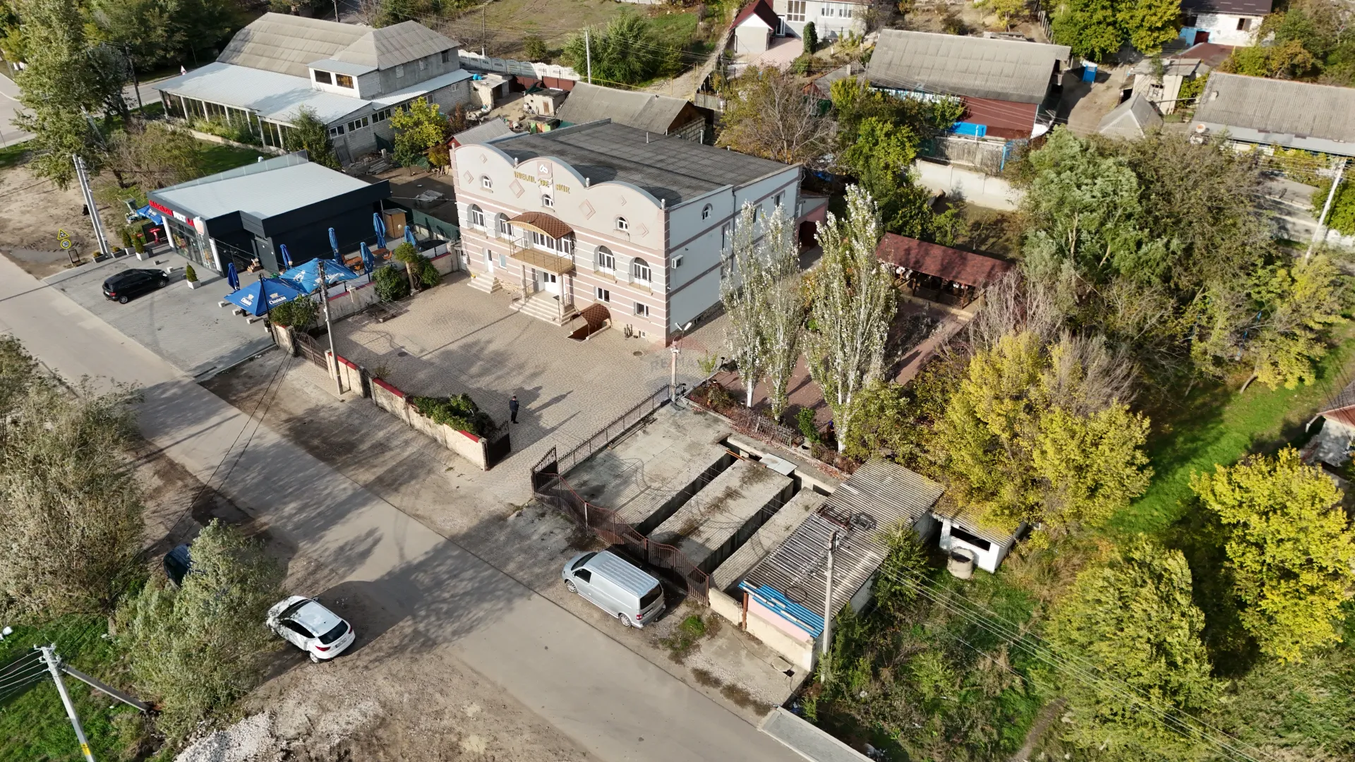 Trade space, 700 m² — Image 8