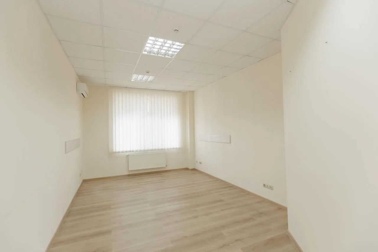 3-комнатный офис, 465 м² — Изображение 1
