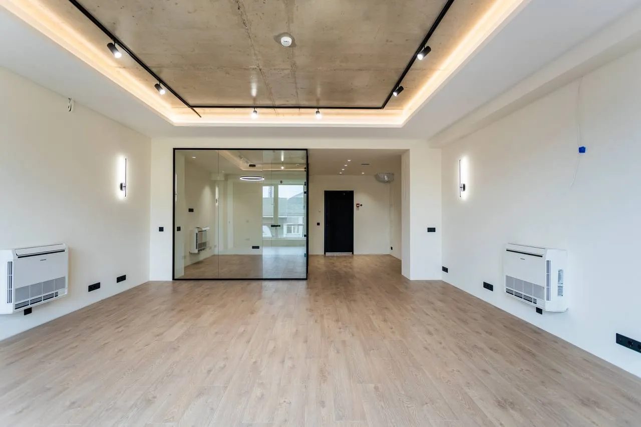 1-комнатный офис, 57 м² — Изображение 1