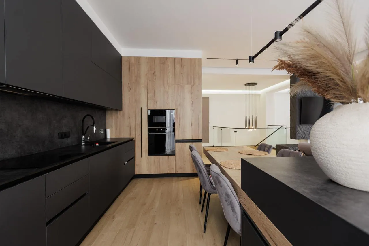 4-комнатная квартира, 206 м² — Изображение 3