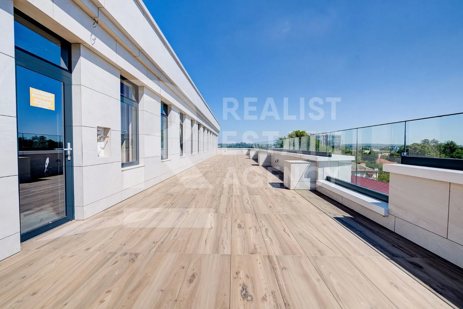 1-bedroom office, 846 m² — Image 3
