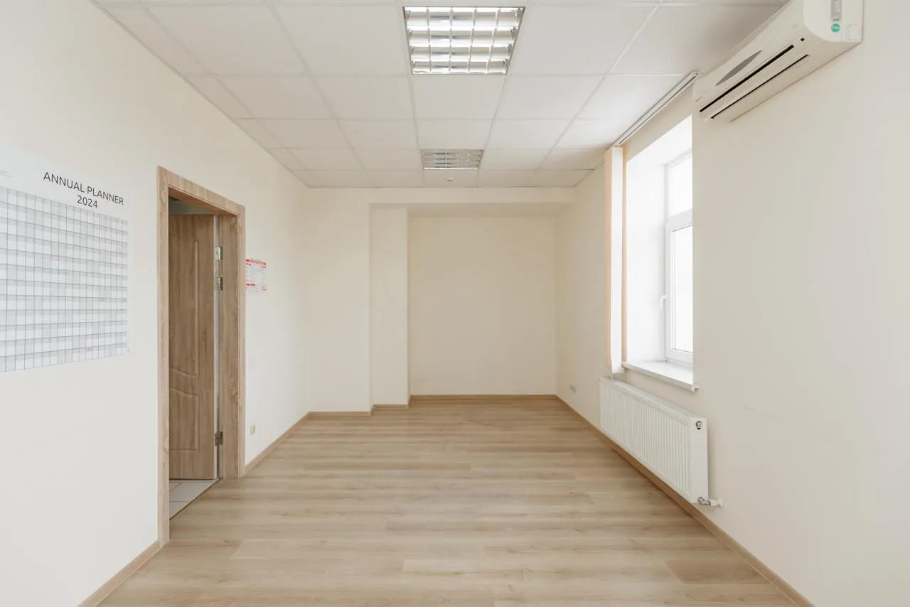 3-комнатный офис, 305 м² — Изображение 4