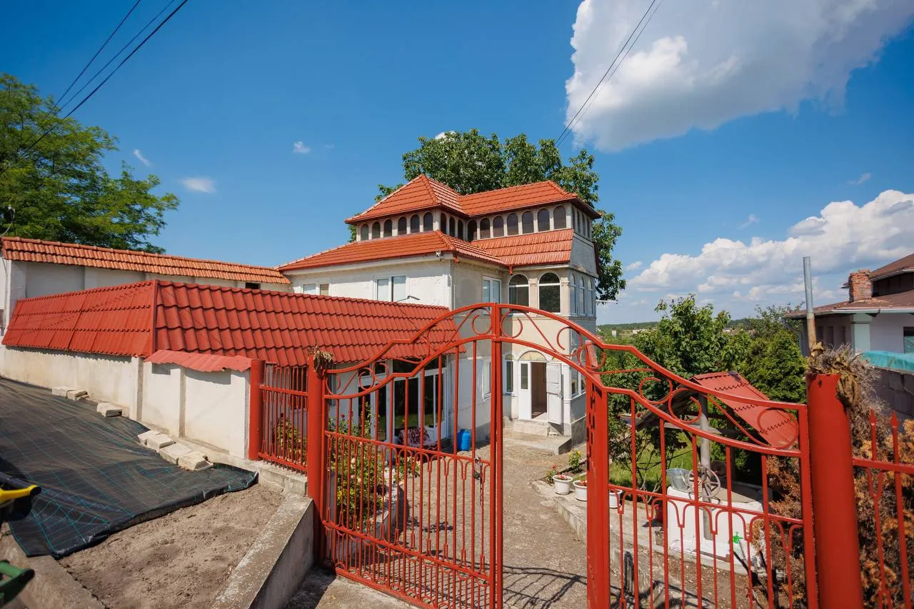 2-etaje casă, 174 m² — Imagine 4