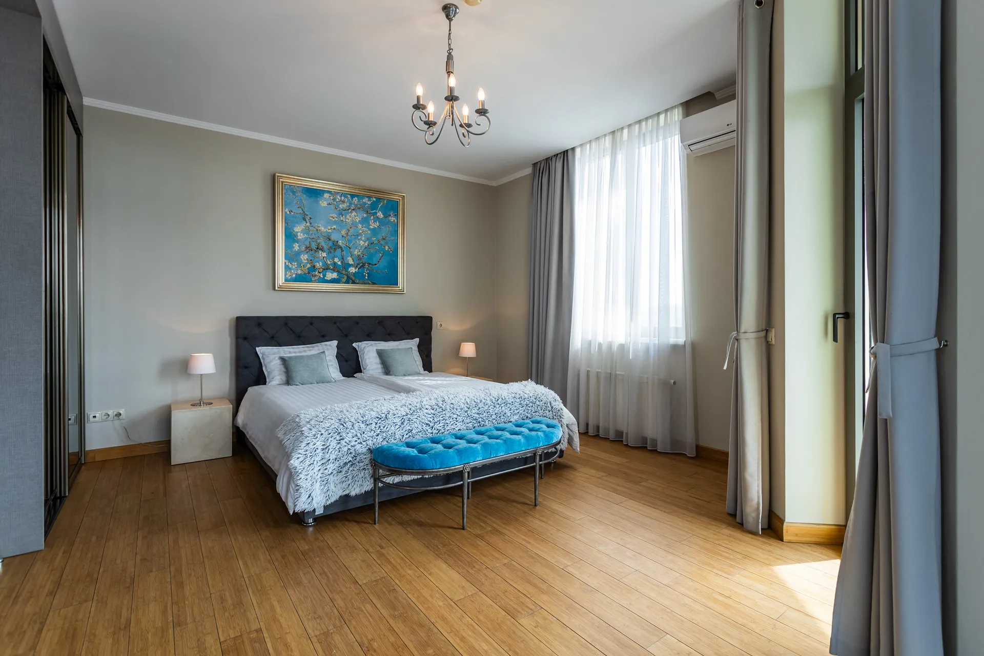 2-camere apartament, 76 m² — Imagine 1