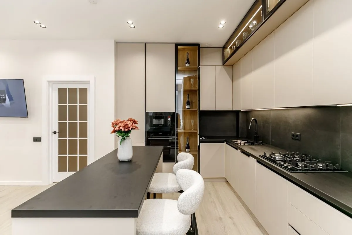 3-комнатная квартира, 106.6 м² — Изображение 4