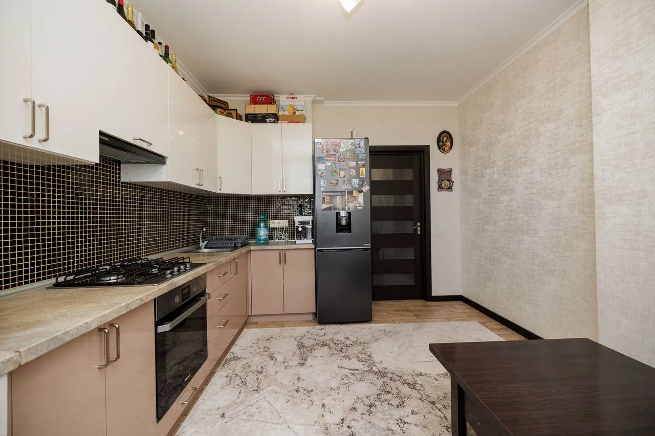 1-camere apartament, 42 m² — Imagine 1